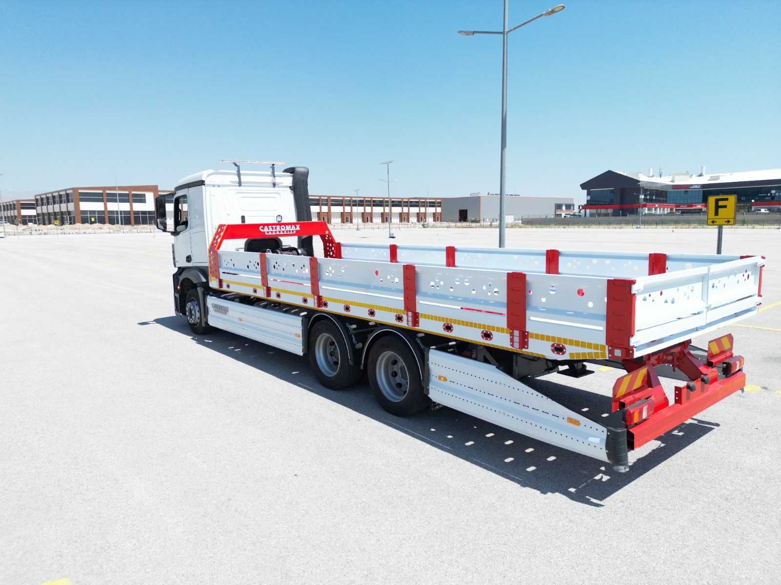 Worldwide freight services